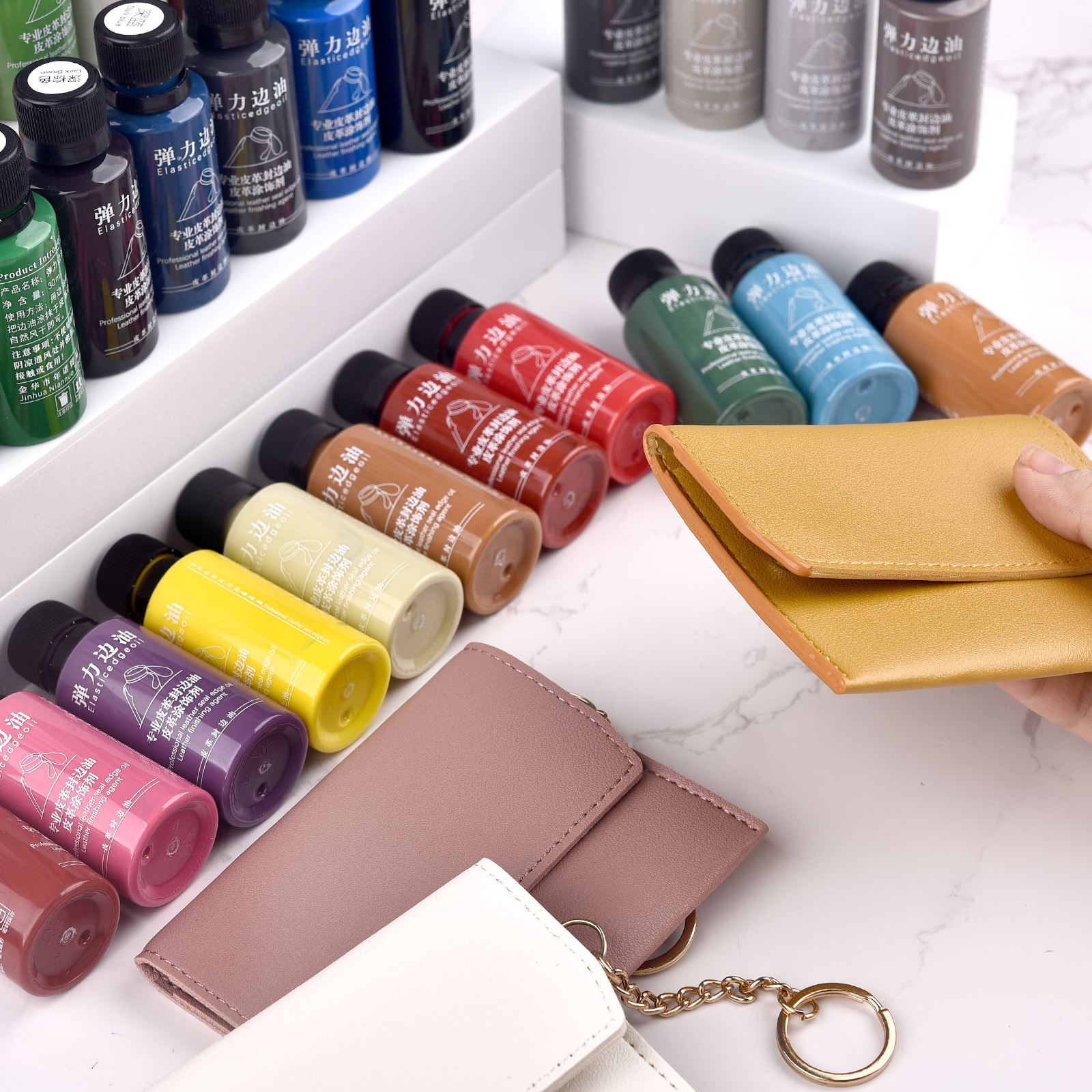 เสื้อโค้ทย้อมสีน้ำมันย้อมสีขอบ - Leather Dye Finish บทวิจารณ์และราคา
