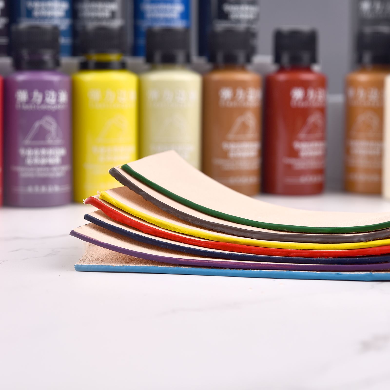 เสื้อโค้ทย้อมสีน้ำมันย้อมสีขอบ - Leather Dye Finish บทวิจารณ์และราคา