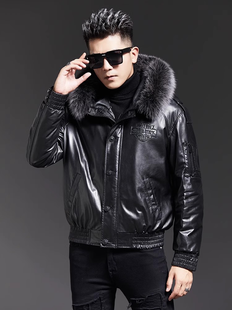 เสื้อแจ็คเก็ตบอมเบอร์หนังแกะแท - Leather Work Jacket With Hood บทวิจารณ์และราคา